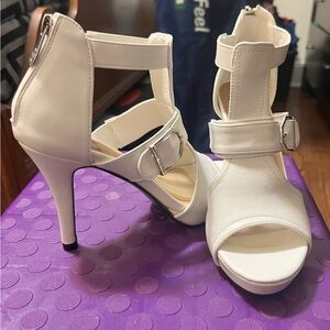White peep toe
